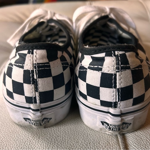 Vans Black and White Checkered Sneakers sz 7.5 great condition - Picture 4 of 5